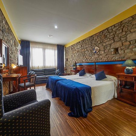 Don Pedro Hotel Aviles Ngoại thất bức ảnh