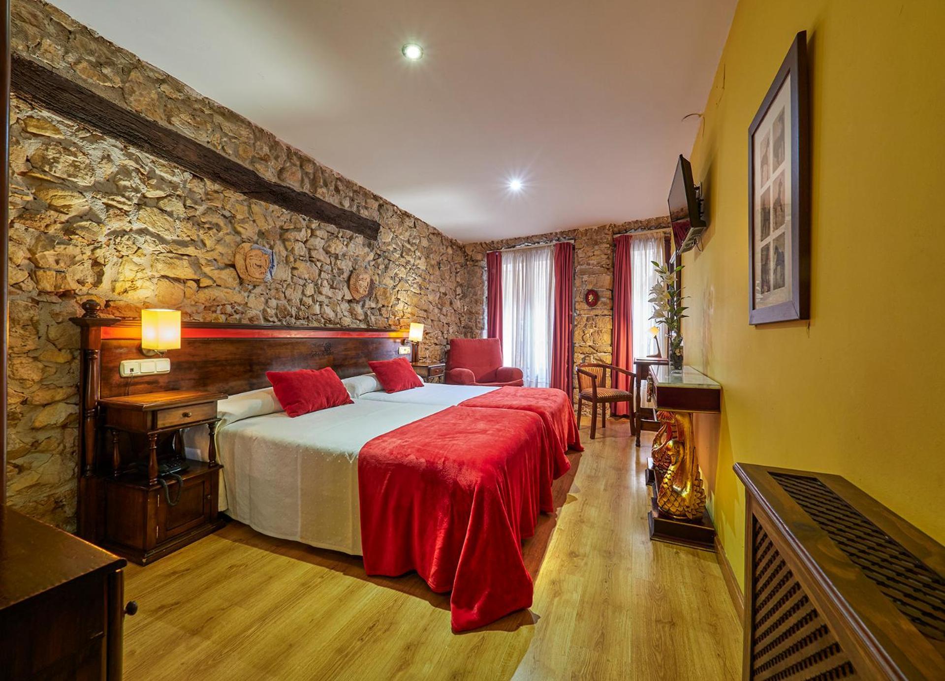 Don Pedro Hotel Aviles Ngoại thất bức ảnh